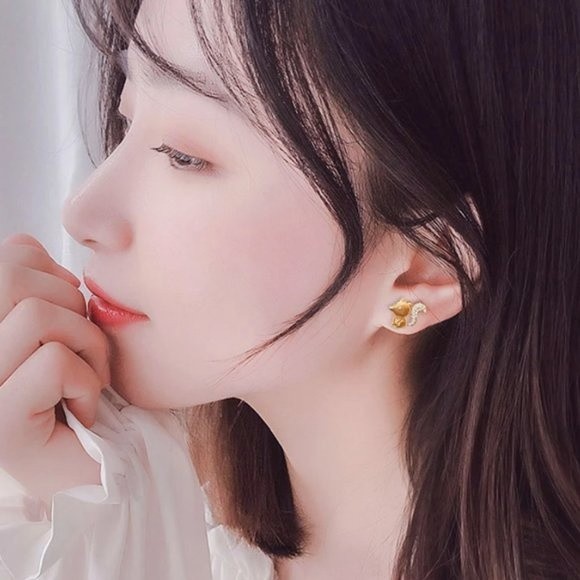 Korean Squirrel Acorn Stud Earrings Enamel Pave Goldtone 925 SIlver Posts 001A2 - Picture 4 of 8